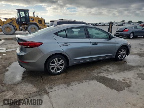 ✅ 2017 Hyundai Elantra Limited • VIN: KMHD84LF3HU243271 • Лот: 91858585. Опубликован ранее на Copart с пробегом 111 485 миль. Бесплатный доступ к архиву аукционных продаж из США и подробный отчёт об истории автомобиля на DreamBid. Изображение 3.