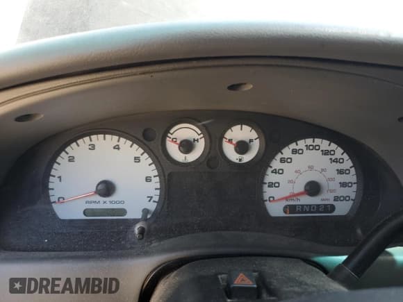 ✅ 2006 Ford Ranger STX • VIN: 1FTYR44U46PA33841 • Lot: 70021685. Wystawiony na Copart z przebiegiem Nie podano. Bezpłatny archiwum sprzedaży aukcyjnych z USA i szczegółowy raport historii pojazdu na DreamBid. Zdjęcie 9.