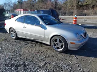 ✅ 2000 Mercedes-Benz CLK 320/430 • VIN: WDBLJ65G6YF114384 • Lot: 41334745. Wystawiony na IAAI z przebiegiem 131 461 mil. Bezpłatny archiwum sprzedaży aukcyjnych z USA i szczegółowy raport historii pojazdu na DreamBid. Zdjęcie 1.