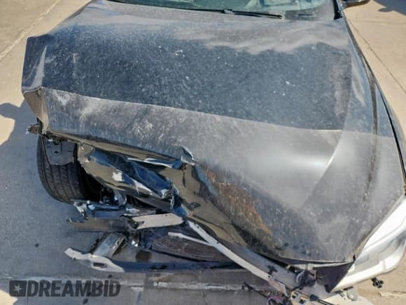 ✅ 2017 BMW 6 Series 640i xDrive • VIN: WBA6D2C53HGT66374 • Lot: 82100325. Listed on Copart with Not provided. Free auction sales archive from the USA and detailed vehicle history report at DreamBid. Image 11.