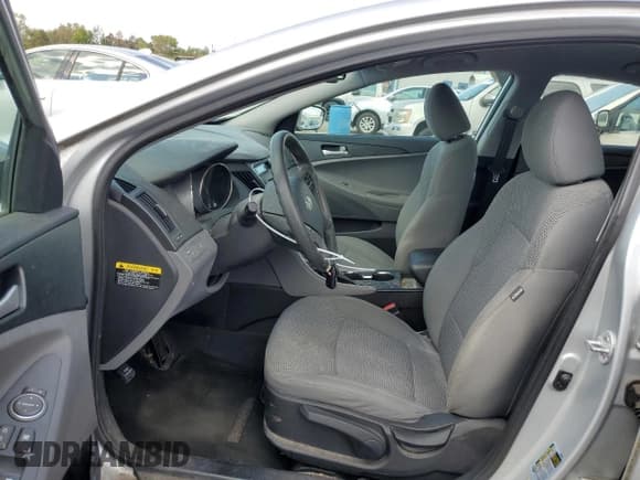 ✅ 2013 Hyundai Sonata GLS • VIN: 5NPEB4AC8DH700020 • Lot: 72547584. Listed on Copart with 71,684 mi. Free auction sales archive from the USA and detailed vehicle history report at DreamBid. Image 7.