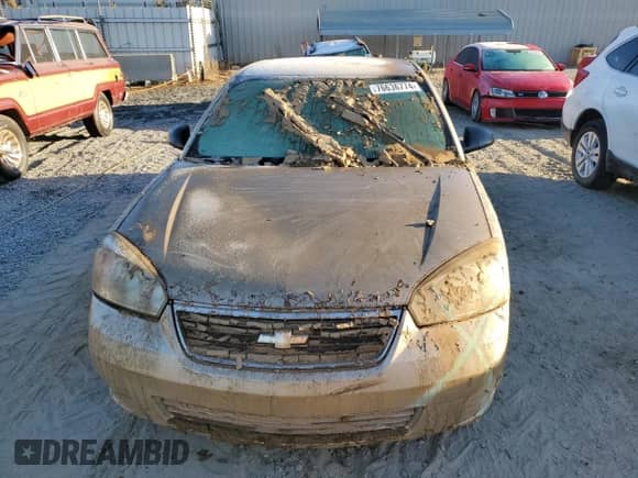 2006 Chevrolet Malibu 1LS z VIN 1G1ZS51F26F217615, wystawiony jako Copart lot #76636774 z przebiegiem Nie podano mil oraz Szkoda całkowita • Salvage title. Historia ofert i sprzedaży dostępna na DreamBid. Obrazek 5.