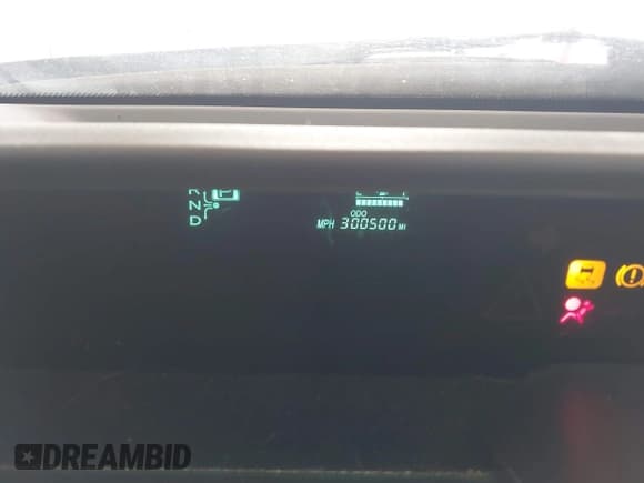 ✅ 2008 Toyota Prius • VIN: JTDKB20U187744226 • Lot: 42400093. Listed on IAAI with 300,500 mi. Free auction sales archive from the USA and detailed vehicle history report at DreamBid. Image 7.