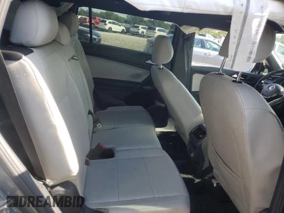 ✅ 2020 Volkswagen Tiguan SE • VIN: 3VV3B7AX5LM147672 • Lot: 84268475. Wystawiony na Copart z przebiegiem 93 198 mil. Bezpłatny archiwum sprzedaży aukcyjnych z USA i szczegółowy raport historii pojazdu na DreamBid. Zdjęcie 11.