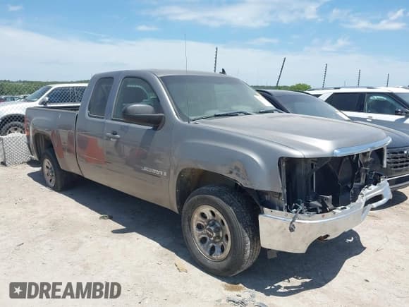 ✅ 2009 GMC Sierra 1500 SL • VIN: 2GTEC19C091128840 • Лот: 42819854. Опубликован ранее на IAAI с пробегом 290 467 миль. Бесплатный доступ к архиву аукционных продаж из США и подробный отчёт об истории автомобиля на DreamBid. Изображение 1.