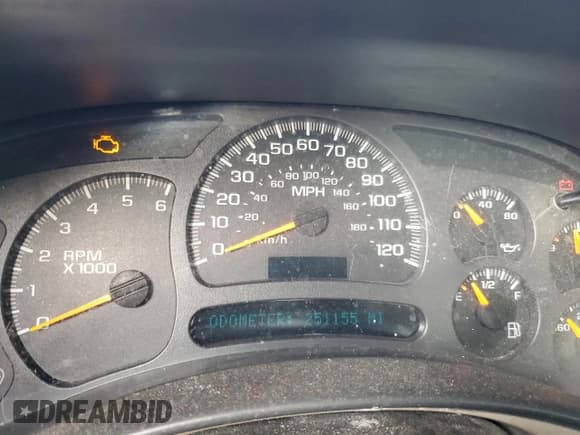 ✅ 2004 Chevrolet Silverado 1500 Z71 • VIN: 1GCEK19T24E242168 • Lot: 87026935. Listed on Copart with 251,155 mi. Free auction sales archive from the USA and detailed vehicle history report at DreamBid. Image 9.