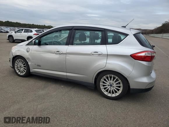 ✅ 2016 Ford C-Max SEL • VIN: 1FADP5CUXGL111646 • Lot: 91882475. Wystawiony na Copart z przebiegiem 167 378 mil. Bezpłatny archiwum sprzedaży aukcyjnych z USA i szczegółowy raport historii pojazdu na DreamBid. Zdjęcie 2.