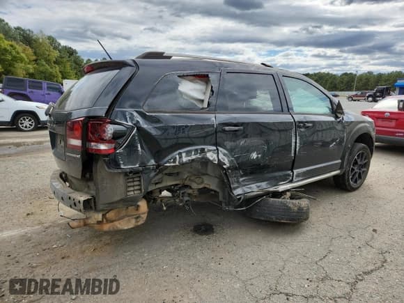 ✅ 2017 Dodge Journey Crossroad Plus • VIN: 3C4PDCGB4HT562543 • Lot: 90425055. Wystawiony na Copart z przebiegiem 105 042 mil. Bezpłatny archiwum sprzedaży aukcyjnych z USA i szczegółowy raport historii pojazdu na DreamBid. Zdjęcie 3.