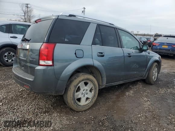 ✅ 2006 Saturn VUE • VIN: 5GZCZ63416S892159 • Lot: 49525795. Wystawiony na Copart z przebiegiem 173 651 mil. Bezpłatny archiwum sprzedaży aukcyjnych z USA i szczegółowy raport historii pojazdu na DreamBid. Zdjęcie 3.