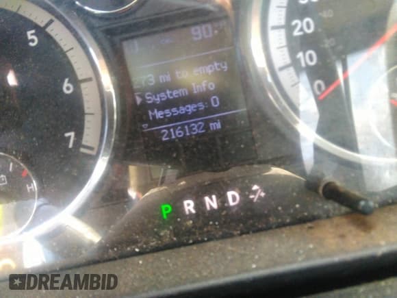 ✅ 2009 Dodge 1500 SLT • VIN: 1D3HB16P29J516639 • Lot: 42448538. Wystawiony na IAAI z przebiegiem 216 132 mil. Bezpłatny archiwum sprzedaży aukcyjnych z USA i szczegółowy raport historii pojazdu na DreamBid. Zdjęcie 7.