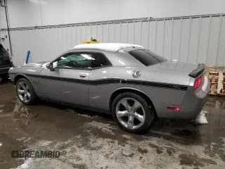 ✅ 2014 Dodge Challenger SXT • VIN: 2C3CDYAG0EH102059 • Lot: 86066734. Wystawiony na Copart z przebiegiem 55 190 mil. Bezpłatny archiwum sprzedaży aukcyjnych z USA i szczegółowy raport historii pojazdu na DreamBid. Zdjęcie 2.
