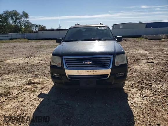 ✅ 2010 Ford Explorer XLT • VIN: 1FMEU6DE3AUA14886 • Lot: 89716885. Wystawiony na Copart z przebiegiem 214 412 mil. Bezpłatny archiwum sprzedaży aukcyjnych z USA i szczegółowy raport historii pojazdu na DreamBid. Zdjęcie 14.