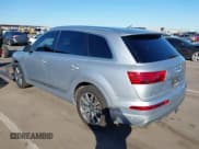 ✅ 2019 Audi Q7 Prestige • VIN: WA1VAAF7XKD012210 • Lot: 43487089. Listed on IAAI with 84,887 mi. Free auction sales archive from the USA and detailed vehicle history report at DreamBid. Image 3.
