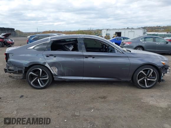 ✅ 2020 Honda Accord Sport • VIN: 1HGCV1F30LA129278 • Lot: 43528368. Listed on IAAI with 60,800 mi. Free auction sales archive from the USA and detailed vehicle history report at DreamBid. Image 13.