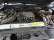 ✅ 2000 Ford Explorer XLT • VIN: 1FMDU83P9YZC19622 • Lot: 42566797. Wystawiony na IAAI z przebiegiem 176 736 mil. Bezpłatny archiwum sprzedaży aukcyjnych z USA i szczegółowy raport historii pojazdu na DreamBid. Zdjęcie 10.