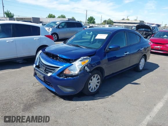 ✅ 2019 Nissan Versa S Plus • VIN: 3N1CN7AP7KL881243 • Lot: 42801930. Wystawiony na IAAI z przebiegiem 80 674 mil. Bezpłatny archiwum sprzedaży aukcyjnych z USA i szczegółowy raport historii pojazdu na DreamBid. Zdjęcie 17.