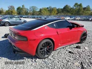✅ 2025 Nissan Z Performance • VIN: JN1BZ4BH3SM410489 • Lot: 86602655. Wystawiony na Copart z przebiegiem Nie podano. Bezpłatny archiwum sprzedaży aukcyjnych z USA i szczegółowy raport historii pojazdu na DreamBid. Zdjęcie 3.