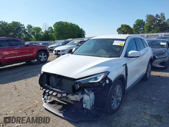 ✅ 2024 Infiniti QX50 Pure • VIN: 3PCAJ5AB4RF114693 • Lot: 42342843. Wystawiony na IAAI z przebiegiem 3 795 mil. Bezpłatny archiwum sprzedaży aukcyjnych z USA i szczegółowy raport historii pojazdu na DreamBid. Zdjęcie 17.