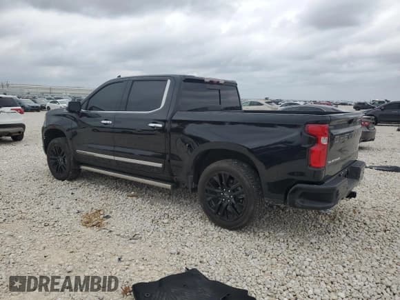 ✅ 2022 Chevrolet Silverado 1500 High Country • VIN: 1GCPAFED4NZ519503 • Лот: 43972305. Опубликован ранее на Copart с пробегом 29 711 миль. Бесплатный доступ к архиву аукционных продаж из США и подробный отчёт об истории автомобиля на DreamBid. Изображение 2.