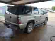 2001 Chevrolet Tahoe LT z VIN 1GNEK13T51J186505, wystawiony jako IAAI lot #42648332 z przebiegiem 282 884 mil mil oraz . Historia ofert i sprzedaży dostępna na DreamBid. Obrazek 4.