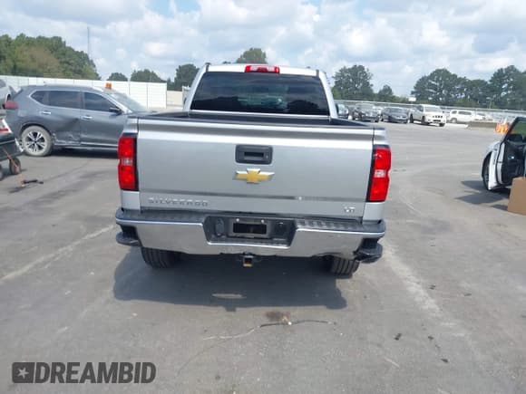 ✅ 2019 Chevrolet Silverado 1500 LT • VIN: 2GCRCPEC6K1155556 • Lot: 43289358. Wystawiony na IAAI z przebiegiem 109 226 mil. Bezpłatny archiwum sprzedaży aukcyjnych z USA i szczegółowy raport historii pojazdu na DreamBid. Zdjęcie 16.