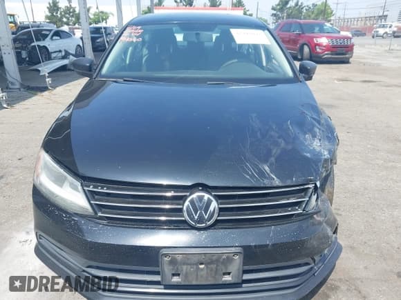 ✅ 2015 Volkswagen Jetta SE • VIN: 3VWD17AJXFM259306 • Lot: 42418042. Listed on IAAI with 199,780 mi. Free auction sales archive from the USA and detailed vehicle history report at DreamBid. Image 11.