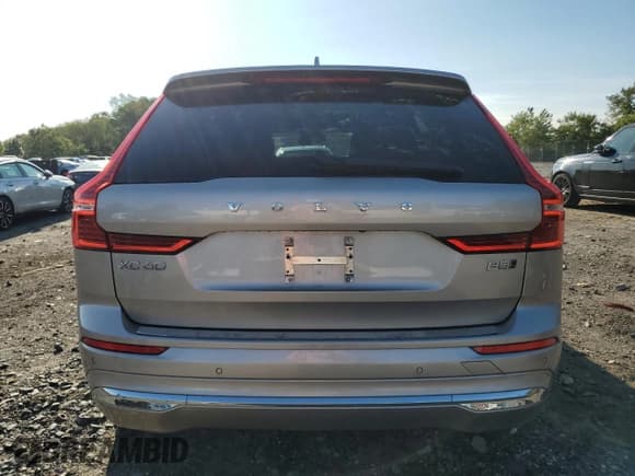 ✅ 2023 Volvo XC60 Plus Bright Theme • VIN: YV4L12RN9P1345842 • Lot: 70840645. Listed on Copart with 10,916 mi. Free auction sales archive from the USA and detailed vehicle history report at DreamBid. Image 6.