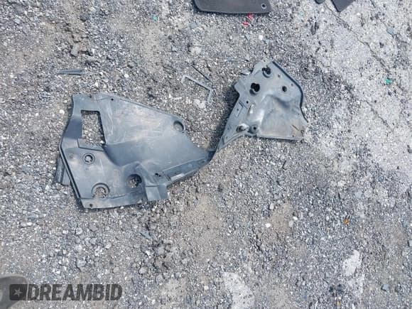 ✅ 2014 Acura MDX Technology • VIN: 5FRYD4H45EB037428 • Лот: 42693340. Опубликован ранее на IAAI с пробегом Не указан. Бесплатный доступ к архиву аукционных продаж из США и подробный отчёт об истории автомобиля на DreamBid. Изображение 11.