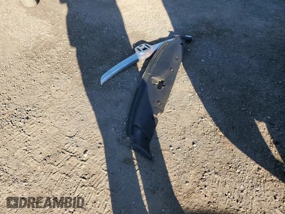 ✅ 2007 Honda Civic DX-G • VIN: 2HGFA16307H003339 • Lot: 84589495. Listed on Copart with 186,762 mi. Free auction sales archive from the USA and detailed vehicle history report at DreamBid. Image 12.