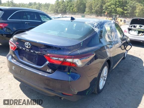 2021 Toyota Camry LE с VIN 4T1C11BK1MU024512, выставлен на аукционе IAAI как лот 43153598 с пробегом 13 811 миль миль и . История ставок и продаж доступна на DreamBid. Изображение 4.