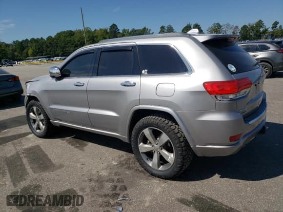 ✅ 2015 Jeep Grand Cherokee Overland • VIN: 1C4RJFCM2FC785196 • Lot: 72071175. Listed on Copart with 184,027 mi. Free auction sales archive from the USA and detailed vehicle history report at DreamBid. Image 2.