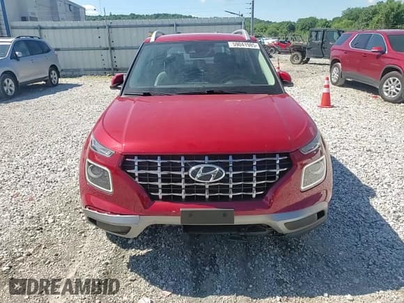 ✅ 2022 Hyundai Venue Limited • VIN: KMHRC8A35NU192887 • Lot: 59041985. Listed on Copart with 7,790 mi. Free auction sales archive from the USA and detailed vehicle history report at DreamBid. Image 13.