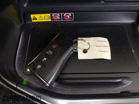 ✅ 2025 Lexus NX 350 Premium • VIN: 2T2GGCEZ4SC066963 • Lot: 41766137. Wystawiony na IAAI z przebiegiem 4 611 mil. Bezpłatny archiwum sprzedaży aukcyjnych z USA i szczegółowy raport historii pojazdu na DreamBid. Zdjęcie 11.