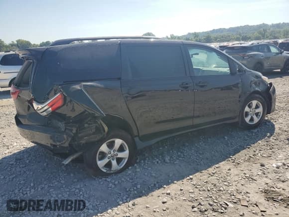 ✅ 2020 Toyota Sienna LE Auto Access Seat • VIN: 5TDKZ3DC4LS076097 • Lot: 66751555. Listed on Copart with 92,062 mi. Free auction sales archive from the USA and detailed vehicle history report at DreamBid. Image 3.