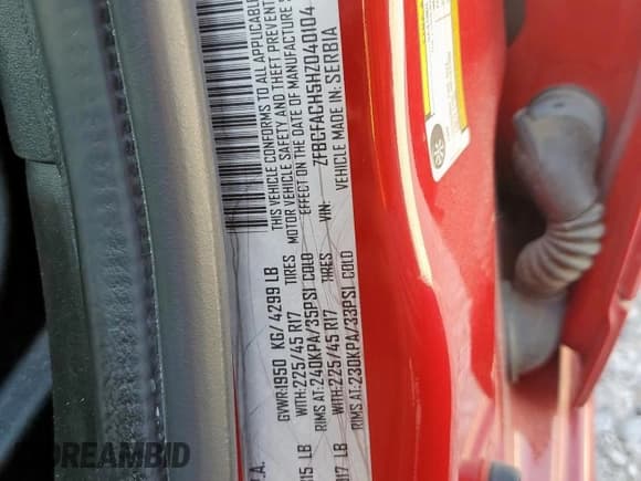 ✅ 2017 FIAT 500L Lounge • VIN: ZFBCFACH5HZ040104 • Lot: 80167245. Listed on Copart with 72,054 mi. Free auction sales archive from the USA and detailed vehicle history report at DreamBid. Image 14.