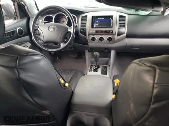 ✅ 2005 Toyota Tacoma • VIN: 5TEMU52N95Z036868 • Lot: 91249095. Listed on Copart with 178,028 mi. Free auction sales archive from the USA and detailed vehicle history report at DreamBid. Image 8.