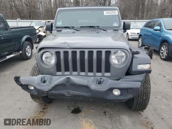 ✅ 2019 Jeep Wrangler Sport S • VIN: 1C4GJXAG3KW571630 • Lot: 44642095. Listed on Copart with 52,347 mi. Free auction sales archive from the USA and detailed vehicle history report at DreamBid. Image 5.