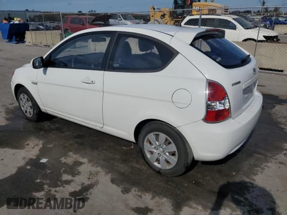 ✅ 2010 Hyundai Accent GS • VIN: KMHCM3ACXAU179844 • Лот: 83676584. Опубликован ранее на Copart с пробегом 62 540 миль. Бесплатный доступ к архиву аукционных продаж из США и подробный отчёт об истории автомобиля на DreamBid. Изображение 2.