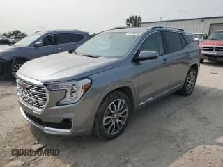✅ 2023 GMC Terrain Denali • VIN: 3GKALXEG5PL118508 • Lot: 58786705. Wystawiony na Copart z przebiegiem 24 961 mil. Bezpłatny archiwum sprzedaży aukcyjnych z USA i szczegółowy raport historii pojazdu na DreamBid. Zdjęcie 1.