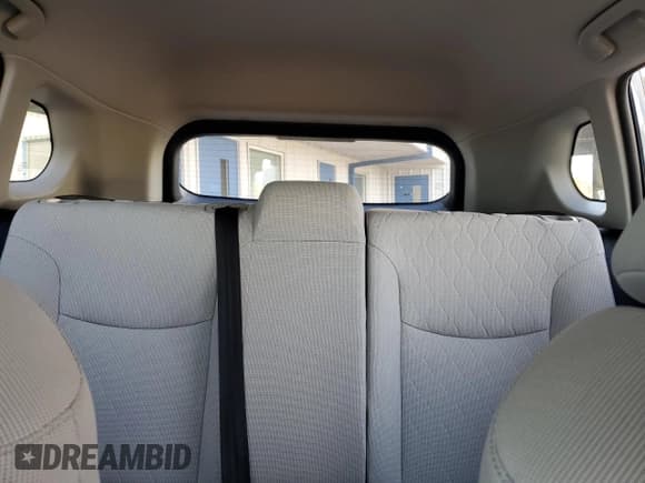✅ 2022 Toyota Corolla Cross L • VIN: 7MUAAABG9NV034823 • Lot: 89881115. Listed on Copart with 21,466 mi. Free auction sales archive from the USA and detailed vehicle history report at DreamBid. Image 10.