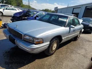 ✅ 1996 Buick Park Avenue • VIN: 1G4CW52K6TH603964 • Lot: 74355384. Wystawiony na Copart z przebiegiem 120 262 mil. Bezpłatny archiwum sprzedaży aukcyjnych z USA i szczegółowy raport historii pojazdu na DreamBid. Zdjęcie 1.