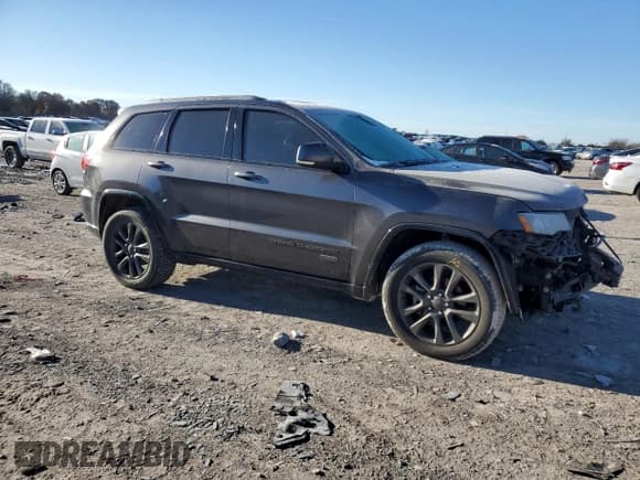 ✅ 2016 Jeep Grand Cherokee Limited 75th Anniversary • VIN: 1C4RJEBG9GC473478 • Lot: 91370825. Listed on Copart with 121,276 mi. Free auction sales archive from the USA and detailed vehicle history report at DreamBid. Image 4.