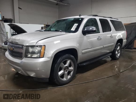 ✅ 2008 Chevrolet Suburban LTZ • VIN: 1GNFK16318J227657 • Lot: 79251374. Wystawiony na Copart z przebiegiem 200 907 mil. Bezpłatny archiwum sprzedaży aukcyjnych z USA i szczegółowy raport historii pojazdu na DreamBid. Zdjęcie 1.