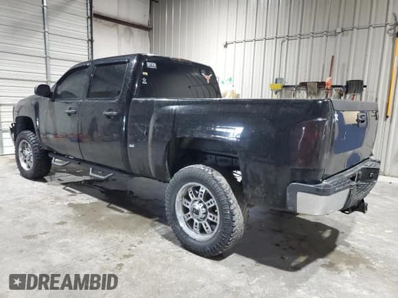 ✅ 2014 Chevrolet Silverado 2500HD LT • VIN: 1GC1KXCG0EF145270 • Лот: 51849045. Опубликован ранее на Copart с пробегом 237 734 миль. Бесплатный доступ к архиву аукционных продаж из США и подробный отчёт об истории автомобиля на DreamBid. Изображение 2.