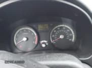 ✅ 2009 Kia Rio LX • VIN: KNADE223596580617 • Lot: 43727560. Wystawiony na IAAI z przebiegiem 243 386 mil. Bezpłatny archiwum sprzedaży aukcyjnych z USA i szczegółowy raport historii pojazdu na DreamBid. Zdjęcie 7.