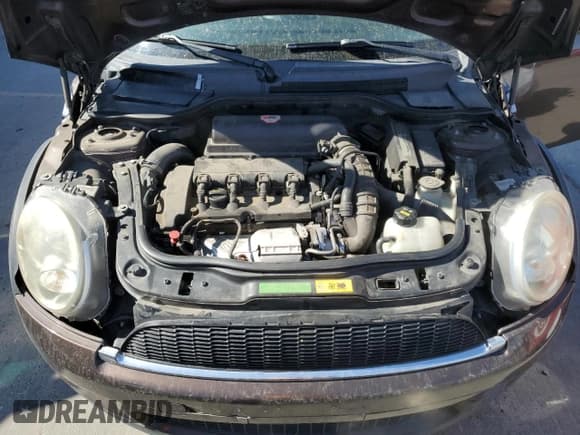 ✅ 2010 MINI Clubman S • VIN: WMWMM3C59ATP76588 • Лот: 63523635. Опубликован ранее на Copart с пробегом 168 738 миль. Бесплатный доступ к архиву аукционных продаж из США и подробный отчёт об истории автомобиля на DreamBid. Изображение 11.