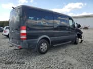 ✅ 2015 Mercedes-Benz Sprinter Passenger • VIN: WDZPE7DC8F5976066 • Лот: 74180994. Опубликован ранее на Copart с пробегом Не указан. Бесплатный доступ к архиву аукционных продаж из США и подробный отчёт об истории автомобиля на DreamBid. Изображение 3.
