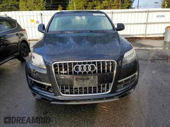 ✅ 2015 Audi Q7 Premium Plus • VIN: WA1LGBFE4FD011747 • Lot: 87055895. Listed on Copart with 86,842 mi. Free auction sales archive from the USA and detailed vehicle history report at DreamBid. Image 5.
