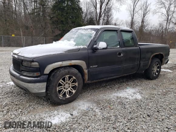 ✅ 2001 Chevrolet Silverado 1500 • VIN: 1GCEC19T41Z164185 • Лот: 87285284. Опубликован ранее на Copart с пробегом 125 823 миль. Бесплатный доступ к архиву аукционных продаж из США и подробный отчёт об истории автомобиля на DreamBid. Изображение 1.