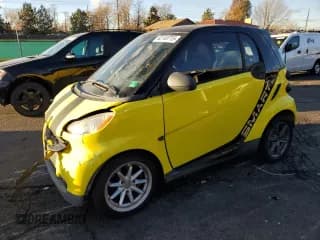 ✅ 2008 Smart fortwo Pure • VIN: WMEEJ31X88K127869 • Lot: 92740715. Wystawiony na Copart z przebiegiem 117 153 mil. Bezpłatny archiwum sprzedaży aukcyjnych z USA i szczegółowy raport historii pojazdu na DreamBid. Zdjęcie 1.